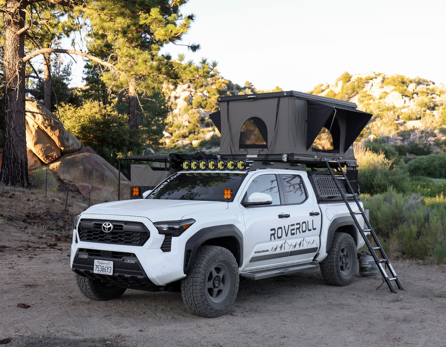 ALUMINUM SHELL POP-UP ROOF TOP TENT