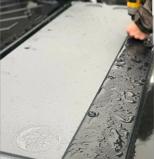 Mountain Hatch for (2005-2020) Toyota Tacoma