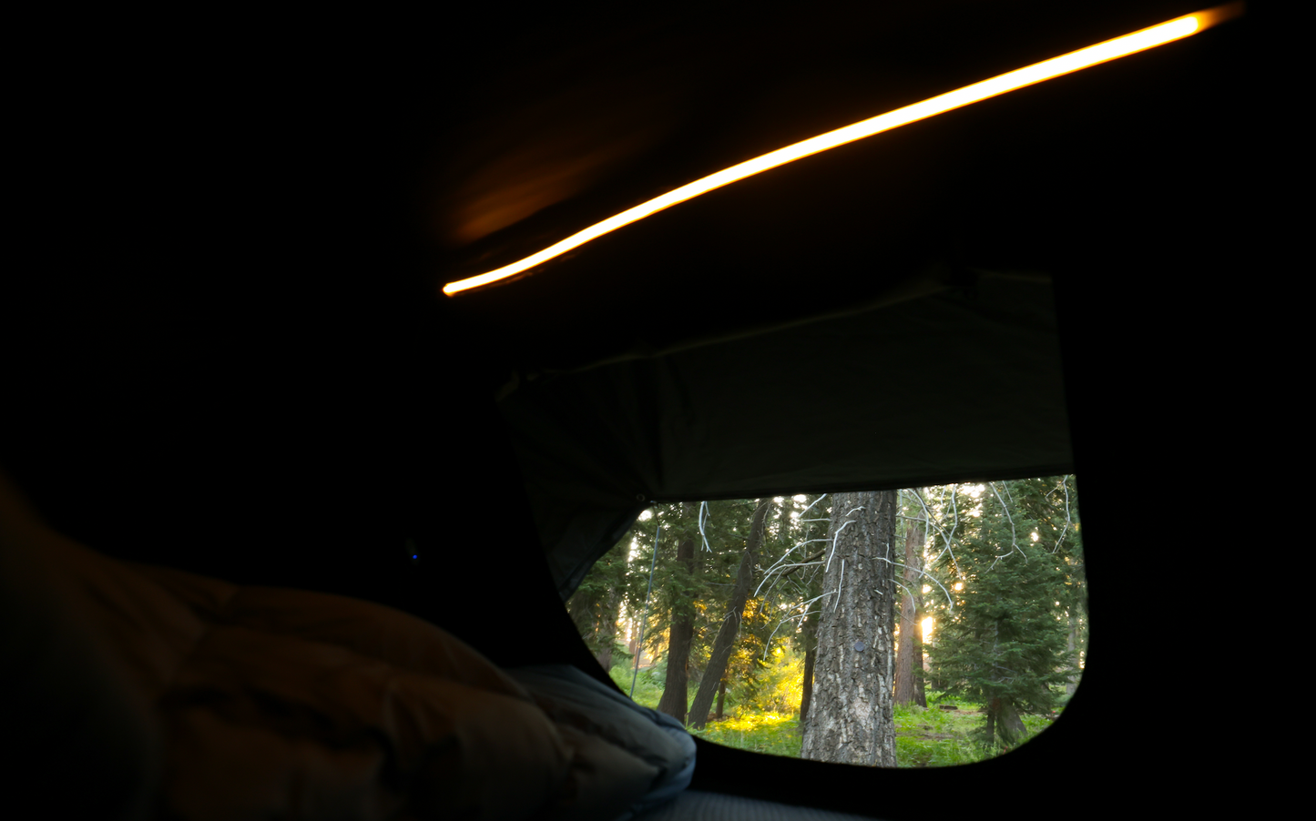 SNAIL SOFT SHELL ROOF TOP TENT